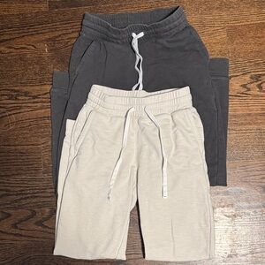 Vineyard Vines Men’s XS Joggers Black and Cream